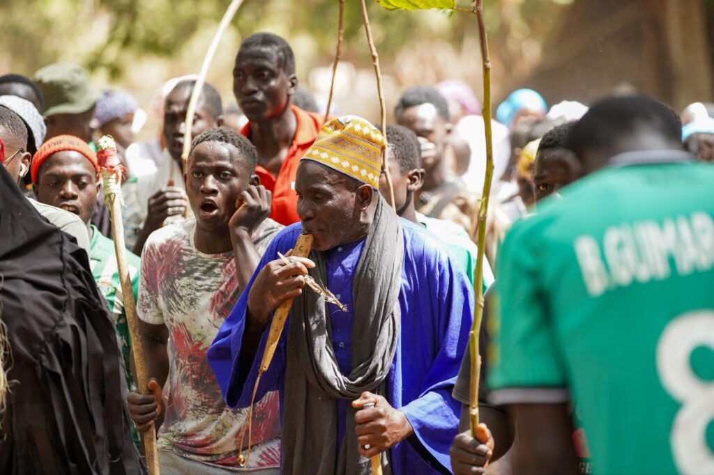 Festival de Djirkytang à Tendouck : un hommage à la culture Diola et à la préservation de l’environnement 3 img 20250511 wa00474406964891251216567