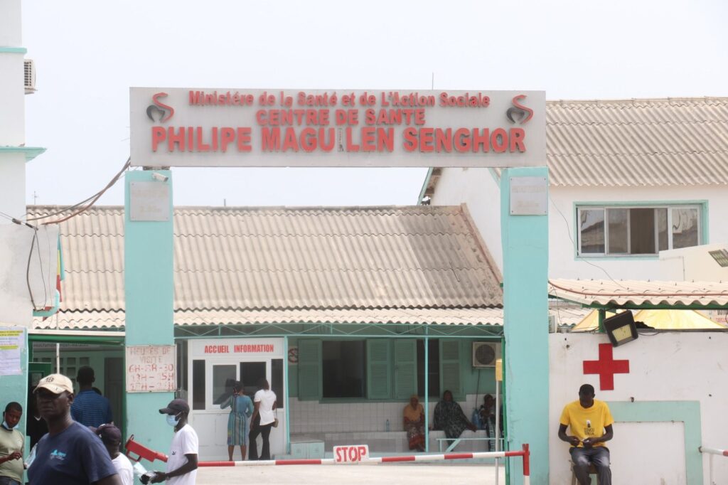 Yoff : Domou Sénégal inaugure les nouveaux aménagements de la néonatalogie au Centre de santé Philippe Maguilen Senghor 10 img 20250527 wa01821291223113476069051