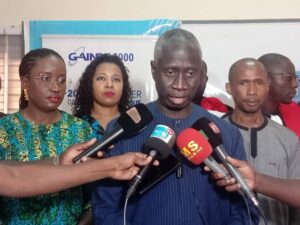 Une table d’anatomie virtuelle de dernière génération à l’Université Assane Seck de Ziguinchor 3 img 20250530 wa02067147896026271017494