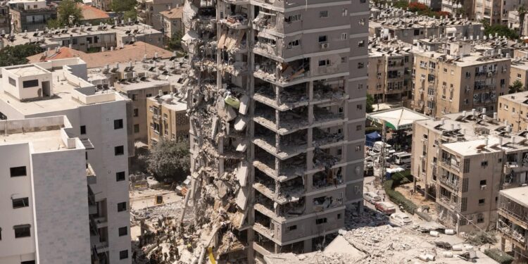 Israël : Bat Yam, la zone civile la plus durement touchée depuis le début de la guerre, selon un haut responsable militaire 1 FB IMG 1749983998610