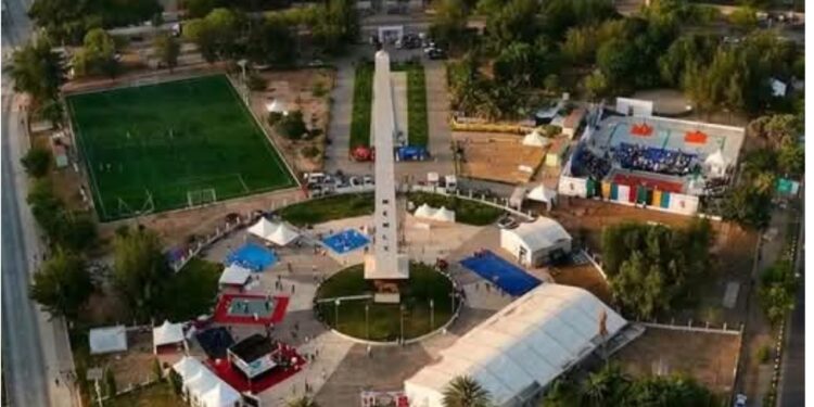 Sénégal : Le FMI salue les efforts d’autosuffisance fiscale 1 InCollage 20250605 134024454