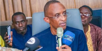Kaffrine : Abdoulaye Seydou Sow charge le régime et lance la mobilisation pour les locales 8 InCollage 20250623 092440278