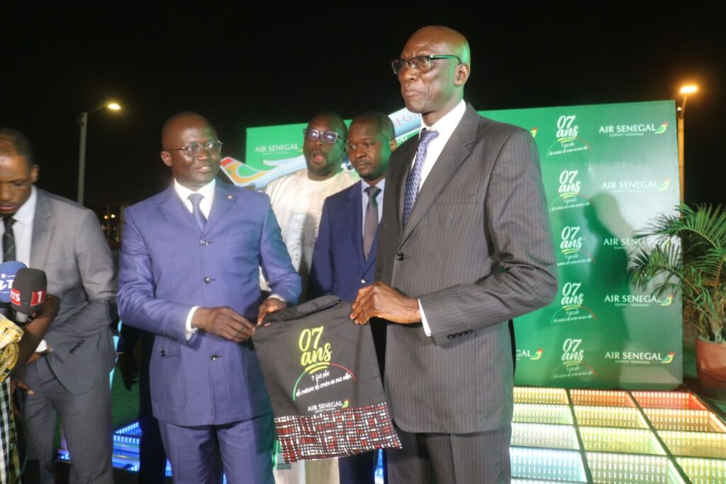 Le ministre des Infrastructures des Transports Terrestres et Ariens annonce la renaissance d’Air Sénégal après des années de turbulences 4 img 20250604 wa02212524219215819538569