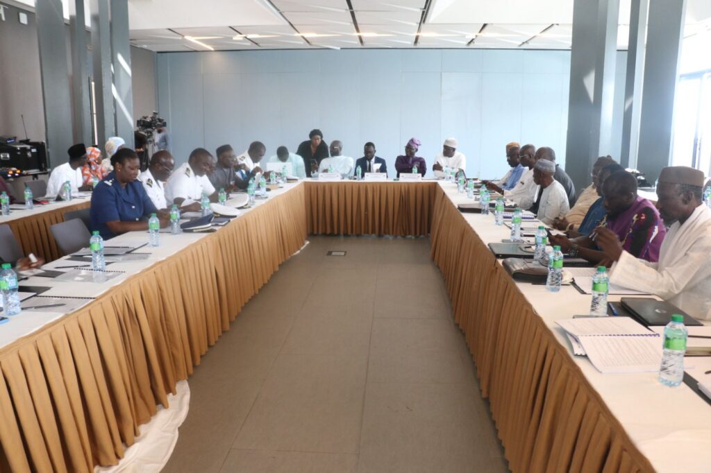 Réforme du Code Maritime : Le Sénégal modernise son cadre juridique pour mieux protéger et développer son littoral 4 img 20250610 wa00353739489426038048078