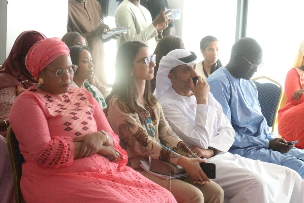 Coopération Sénégal–Émirats Arabes Unis : la DER/FJ et la Fondation Khalifa lancent un projet de commerce de proximité pour les jeunes et les femmes 6 img 20250620 wa01595741385051763551636