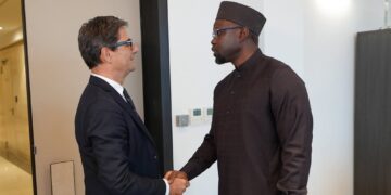 Coopération économique : Le Premier ministre Ousmane Sonko reçoit le DG de Bpifrance pour renforcer les liens d’investissement 3 FB IMG 1752010862936