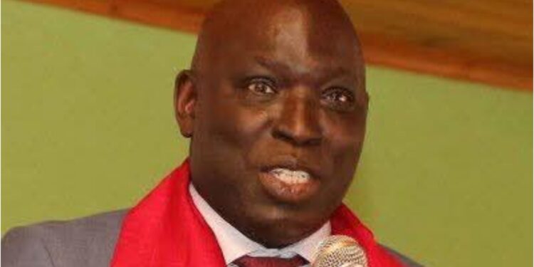 Madiambal Diagne réagit aux propos de Sonko : "Diomaye doit choisir entre limoger son Premier ministre ou partir" 1 InCollage 20250711 000231454