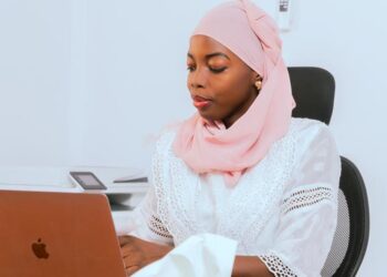 Le secteur extractif au Sénégal : une menace pour la sécurité juridique foncière ? Analyse à la<br>lumière du droit positif et des exigences du développement durable 2 InCollage 20250805 105830119