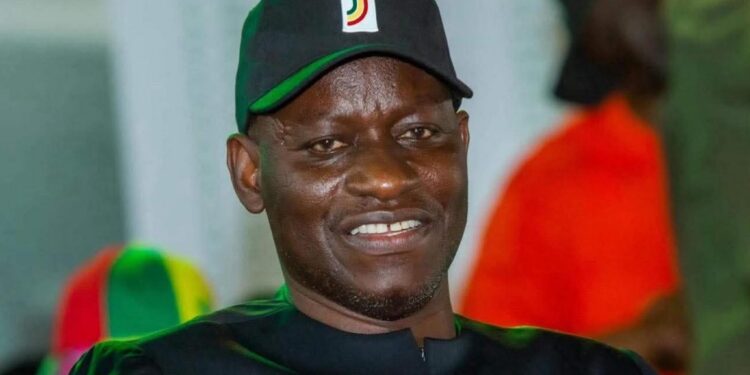 Élection à la mairie de Dakar : Abass Fall prêt à démissionner du gouvernement s’il est élu<br> 1 InCollage 20250825 085410132
