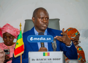 Conseil municipal de Thiès : le maire Babacar Diop dresse le bilan des priorités de la Ville 1 20250911 172337 0000