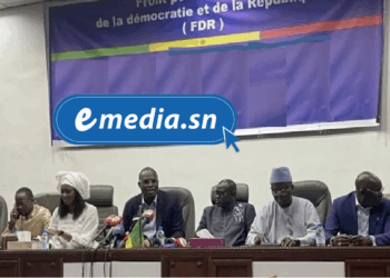 Face à la crise, le FDR appelle les Sénégalais à descendre dans la rue fin octobre<br> 2 20251008 221335 0000