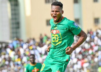 Habib Diallo remplace Boulaye Dia dans le groupe des Lions pour affronter le Soudan du Sud et la Mauritanie 2 InCollage 20251006 095323943