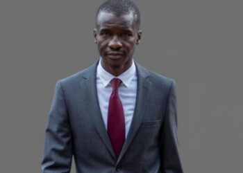 Visite privée de Me Bamba Cissé chez le Khalife général des Mourides 2 InCollage 20251016 211431343