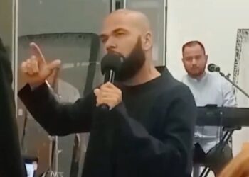 Dani Alves devient prédicateur dans une église à Gérone 2 InCollage 20251027 222130574