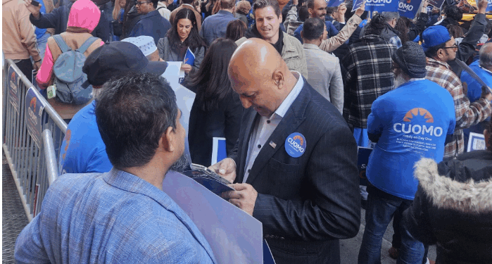 Débat télévisé : Mamdani et Cuomo s'affrontent avant les élections municipales 1 Débat télévisé : Mamdani et Cuomo s’affrontent avant les élections municipales