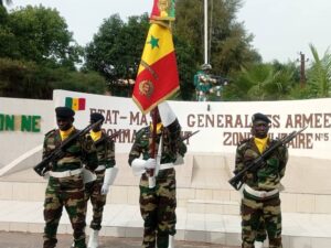 Ziguinchor : le colonel Cheikh Gueye prend officiellement les commandes de la zone militaire n°5 5 img 20251010 wa01468246163982831807035