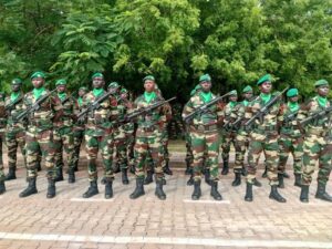 Ziguinchor : le colonel Cheikh Gueye prend officiellement les commandes de la zone militaire n°5 4 img 20251010 wa01544622124946476351666