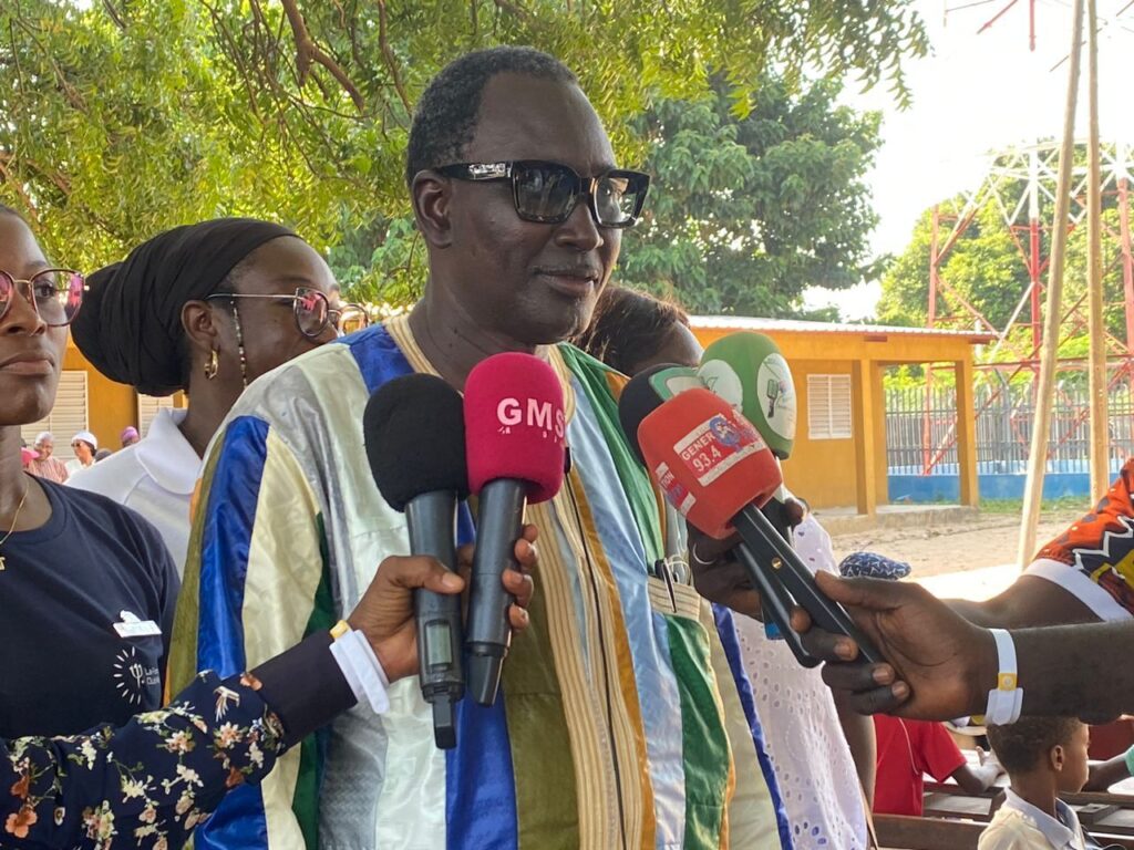 Diembéring : 6 000 élèves dotés de kits scolaires pour renforcer l’équité éducative 6 img 20251025 wa02021612885523897780770