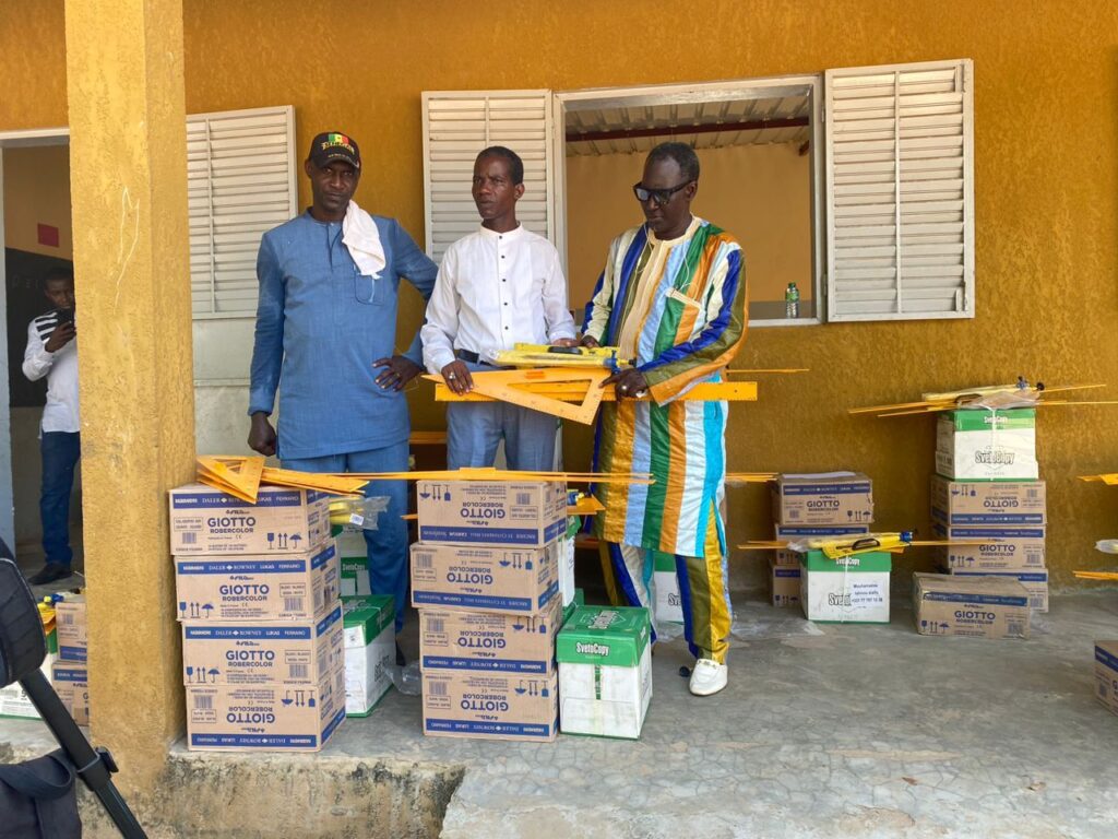 Diembéring : 6 000 élèves dotés de kits scolaires pour renforcer l’équité éducative 7 img 20251025 wa02086758141216663815907