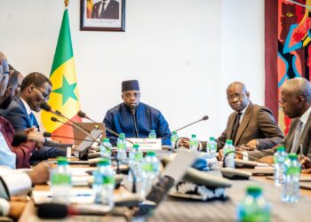 Ousmane Sonko préside une réunion clé sur l’avancement du Plan de redressement économique et social<br> 3 FB IMG 1763670214716
