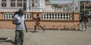 Guinée-Bissau : des militaires annoncent avoir pris le « contrôle total du pays »<br> 4 FB IMG 1764169440311