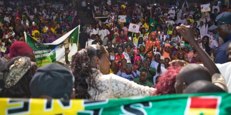 Meeting à Guédiawaye, Anta Babacar met en garde : le Mali s’embrase, le Sénégal doit anticiper 1 IMG 20251116 WA0171