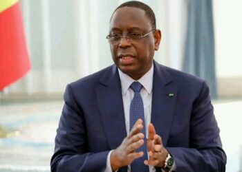 Macky Sall signe son retour politique et critique vivement le nouveau régime<br> 2 InCollage 20251107 104239877