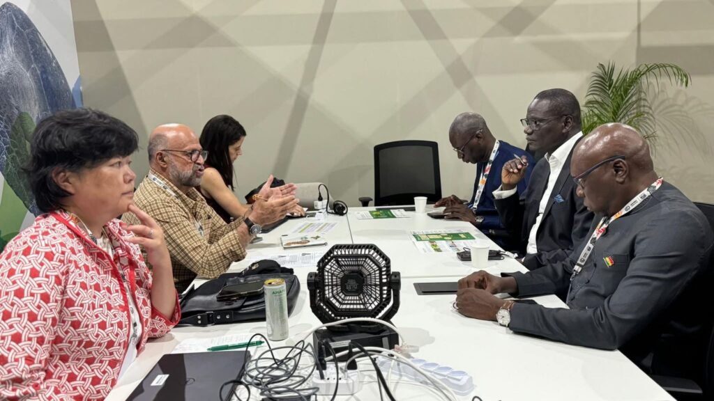 fb img 1763588195898410658519484122471