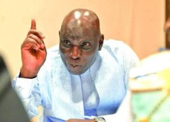 Cité Batrain : Madiambal Diagne autorise la destruction de sa propre maison 2 FB IMG 1764061574391 1