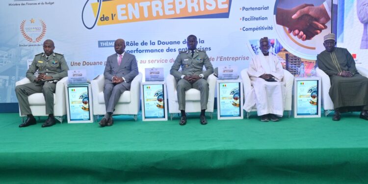 Douanes, secteur privé : des Journées de l’Entreprise pour booster la performance économique. 1 IMG 20251209 WA0127