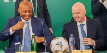 CAN 2025 : le manque de respect envers le football africain atteint un nouveau sommet 2 InCollage 20251204 085810433