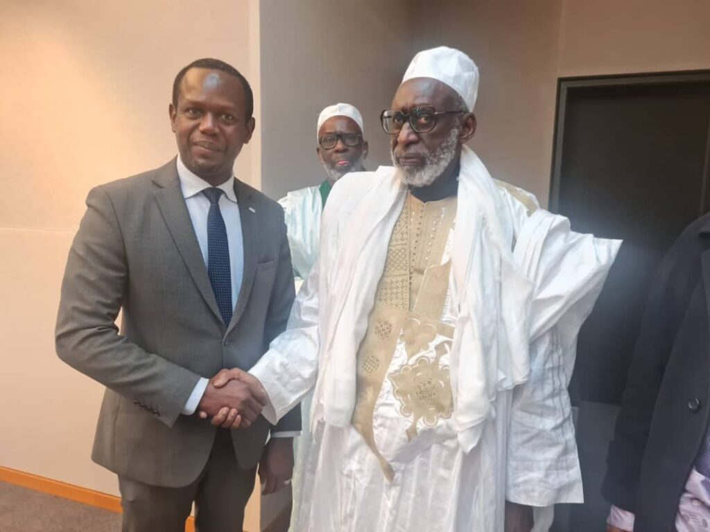 motion photo 3138860448894558446177415451639168599