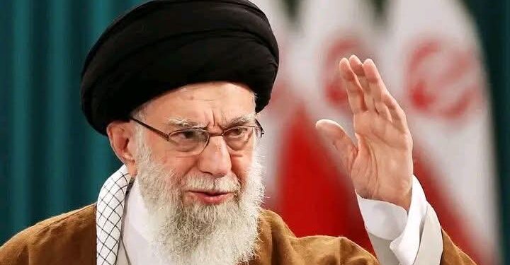 Attaque contre Khamenei : des médias israéliens évoquent des chances de survie « minces à nulles » 1 FB IMG 1772286729968