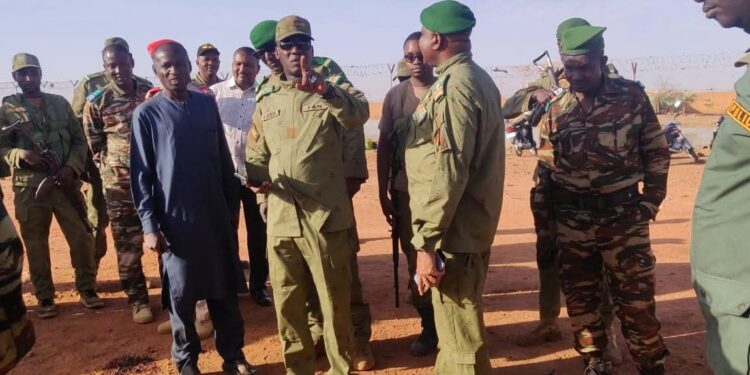 Niger : attaque armée contre la base aérienne de Tahoua près de la frontière nigériane
