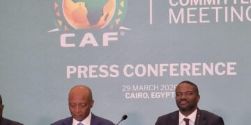 Patrice Motsepe attendu au Sénégal et au Maroc, annonce une CAN élargie à 28 équipes dès 2028