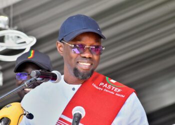 À Fissel, Ousmane Sonko prône l’unité au sein du Pastef et annonce des projets pour les populations 2 À Fissel, Ousmane Sonko prône l’unité au sein du Pastef et annonce des projets pour les populations