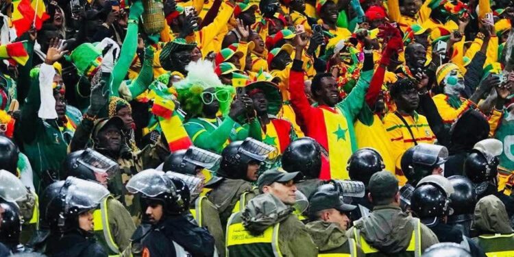 Procès des supporters à Rabat : report au 13 avril pour permettre à la défense, dont un avocat italien, de préparer les dossiers des Sénégalais et autres prévenus