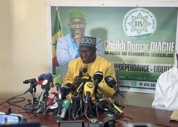 Cheikh Oumar Diagne dénonce l’« irresponsabilité » du pouvoir et une dualité au sommet de l’État