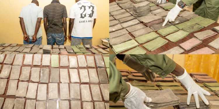 Les Douanes sénégalaises saisissent des « billets noirs » d’une valeur de plus d’un milliard de FCFA dans le centre du pays