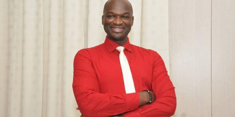 Affaire de présumée homosexualité : l’adjoint au maire de Ouakam, Chérif Aly Diatta, interpellé 1 Affaire de présumée homosexualité : l’adjoint au maire de Ouakam, Chérif Aly Diatta, interpellé