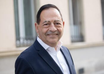 Jean-Luc Romero appelle Emmanuel Macron à accorder des visas humanitaires aux personnes LGBTQIA+ sénégalaises