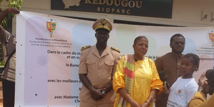 Kédougou accueille un atelier d’écriture et de peinture pour 25 élèves d’élite, au cœur du mois de la Francophonie 1 Kédougou accueille un atelier d’écriture et de peinture pour 25 élèves d’élite, au cœur du mois de la Francophonie