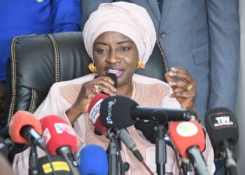 Réformes institutionnelles : Aminata Touré détaille quatre avant-projets issus du dialogue national