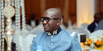 Colonel Amadou Tidiane Cissé alerte sur la ruée mondiale vers les minerais stratégiques dans son ouvrage Le Banquet des minerais