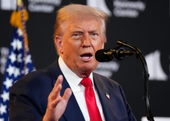 Tensions au Moyen-Orient : Donald Trump menace l’Iran d’un « anéantissement total » avant l’expiration de son ultimatum