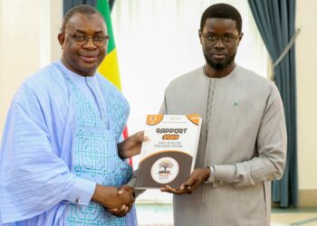 Dialogue social : le Président Diomaye Faye reçoit le rapport 2025 et réaffirme une gouvernance fondée sur la concertation