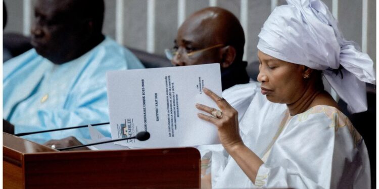 Code électoral : la réforme adoptée à l’Assemblée, Aissata Tall Sall annonce un recours devant le Conseil constitutionnel