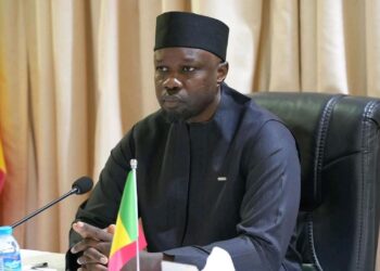 Bassirou Diomaye Faye limoge Ousmane Sonko et dissout le gouvernement