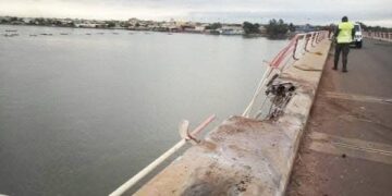 Un minibus chute dans le fleuve Casamance au pont Émile Badiane : un mort et un disparu