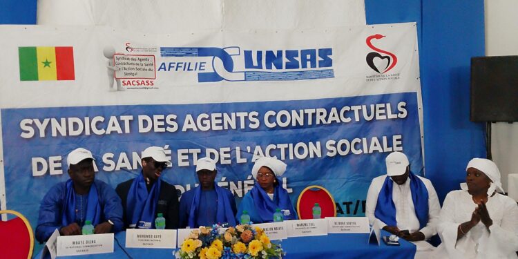 Fête du Travail : les agents contractuels de la santé dans la rue pour exiger équité et justice